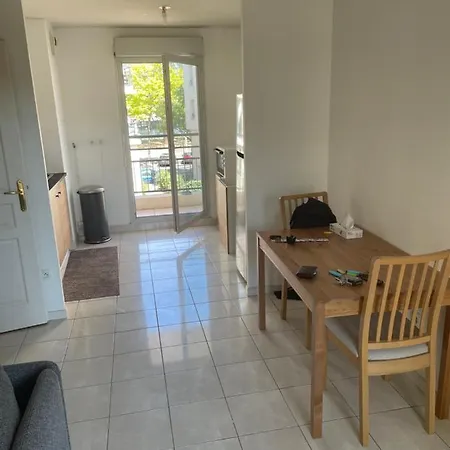 Superbe Avec Deux Balcons A 8 Apartment