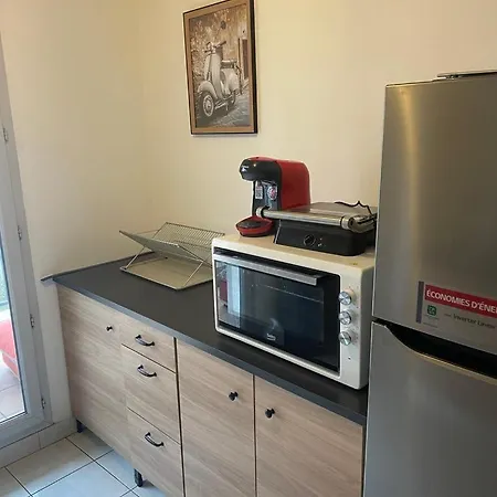 Superbe Avec Deux Balcons A 8 Apartment Lyon